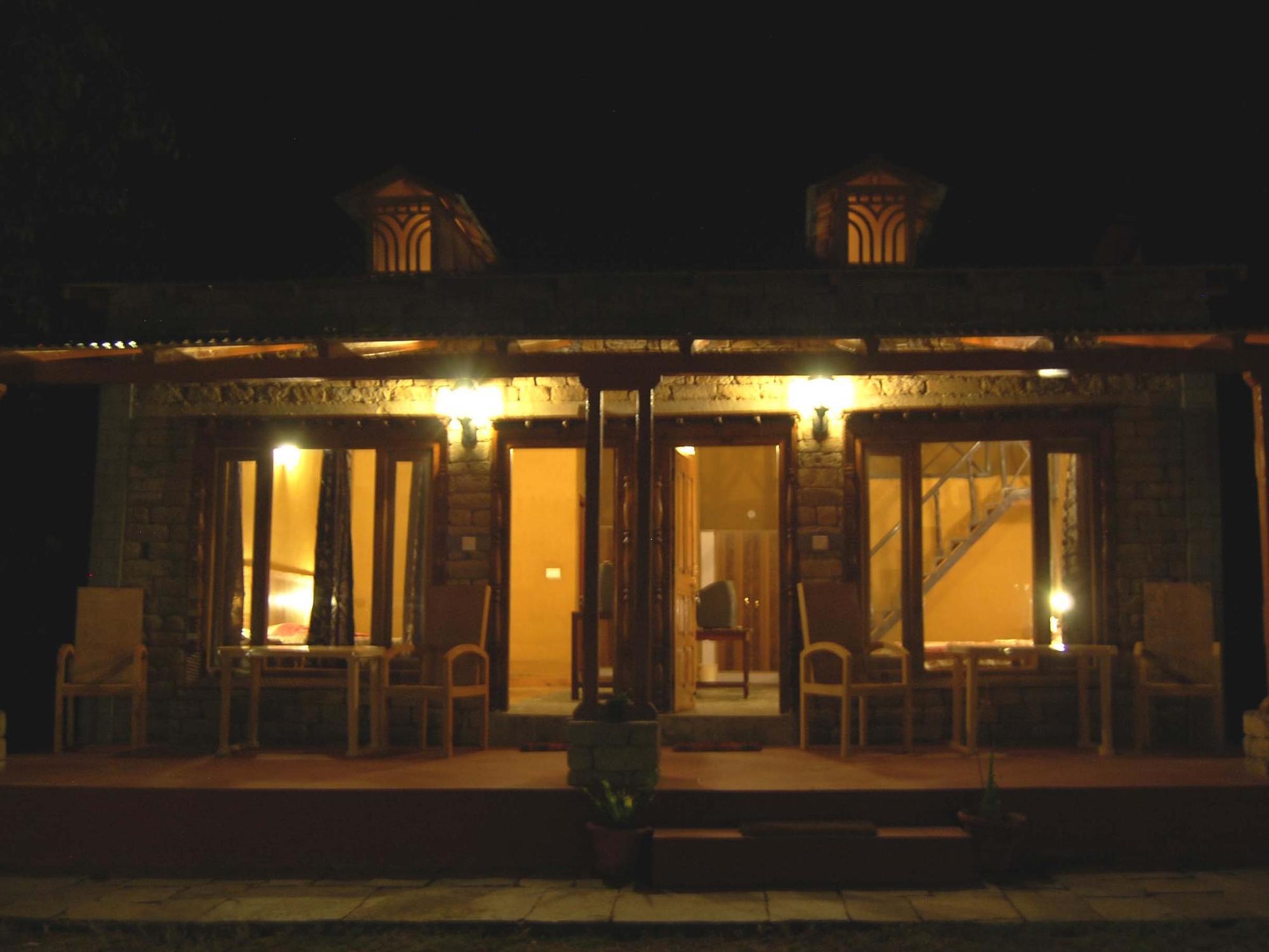 Chevron Mountain Villa Kausani Zewnętrze zdjęcie